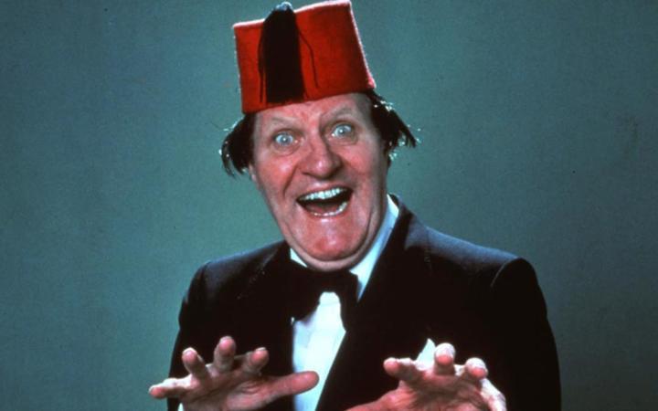 tommy-cooper-large